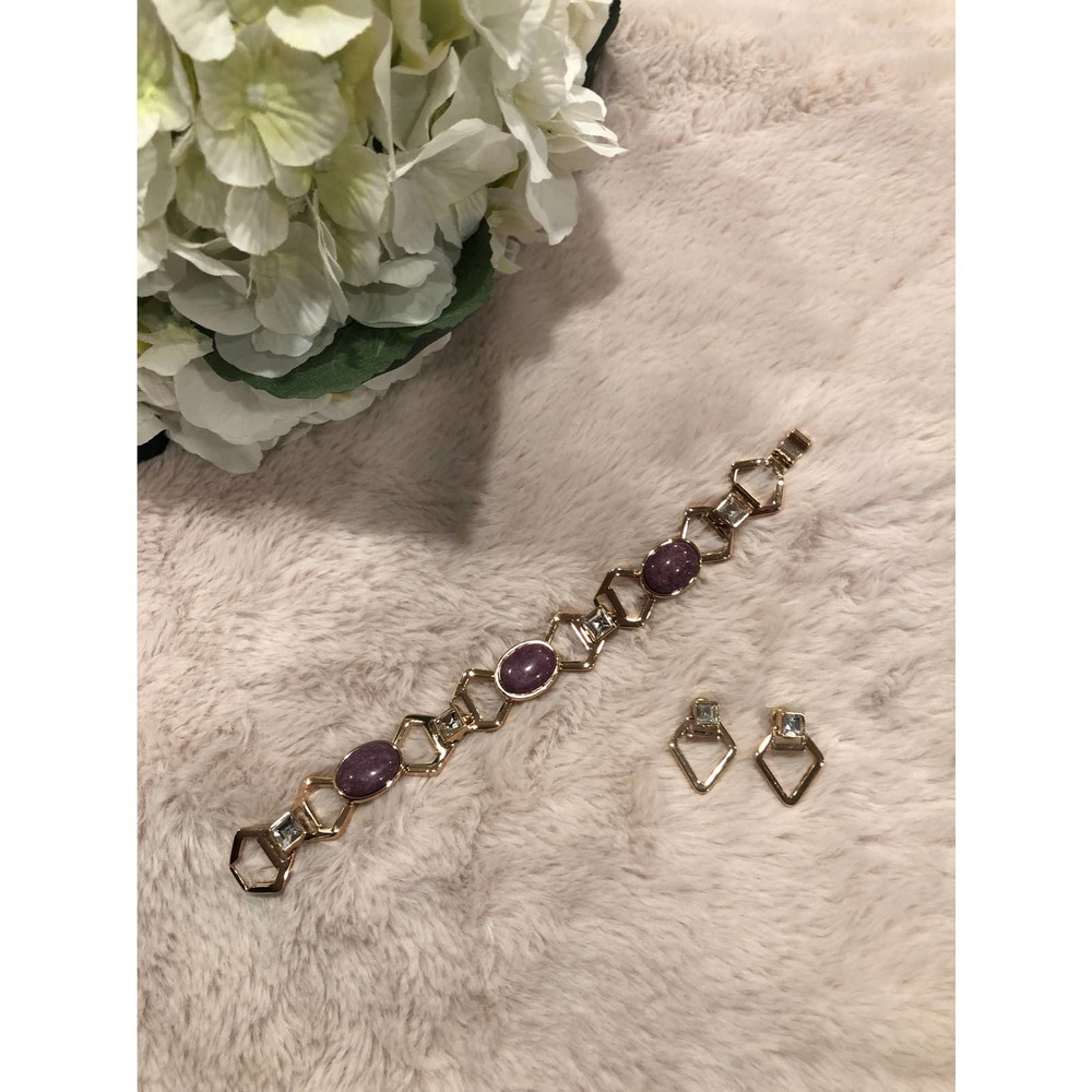 White House Black Market Gold Tone Bracelet and Matching Earrings